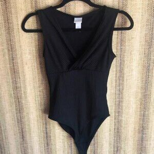 H&M Black Deep V-Neck Ribbed Knit Sleeveless Bodysuit
